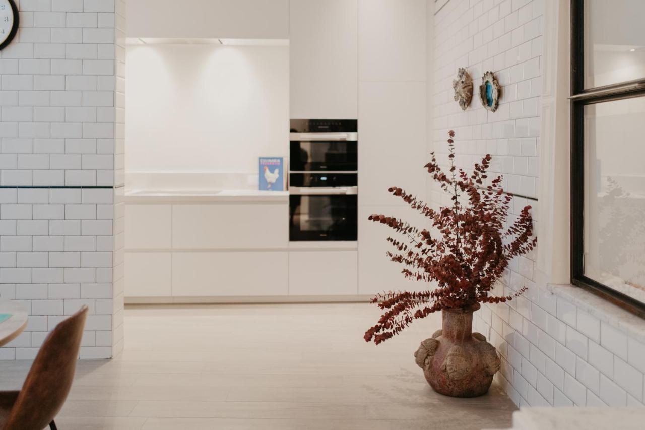 Blue Bird Residence Suite Moriaan Antwerpen Buitenkant foto