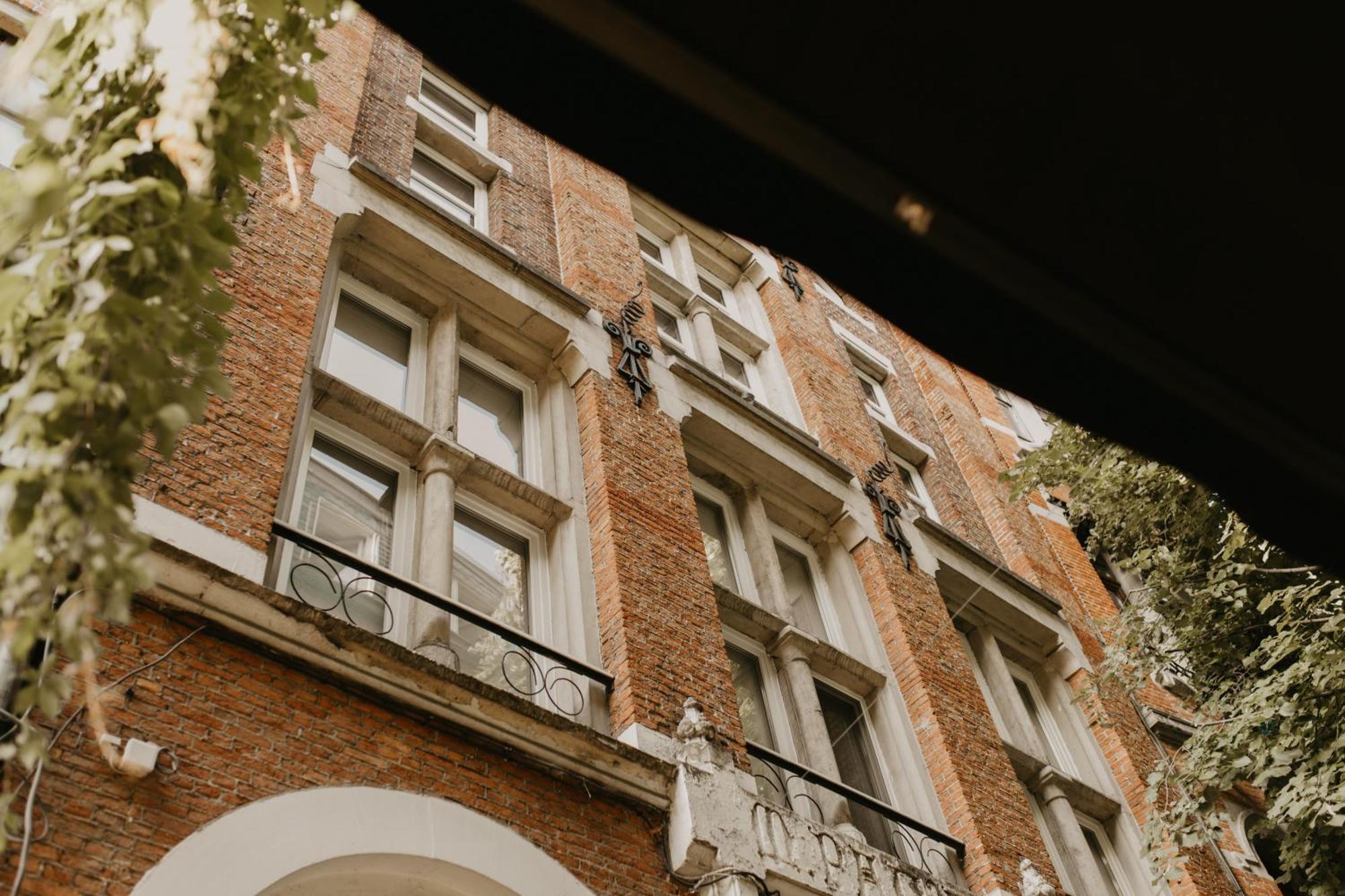 Blue Bird Residence Suite Moriaan Antwerpen Buitenkant foto