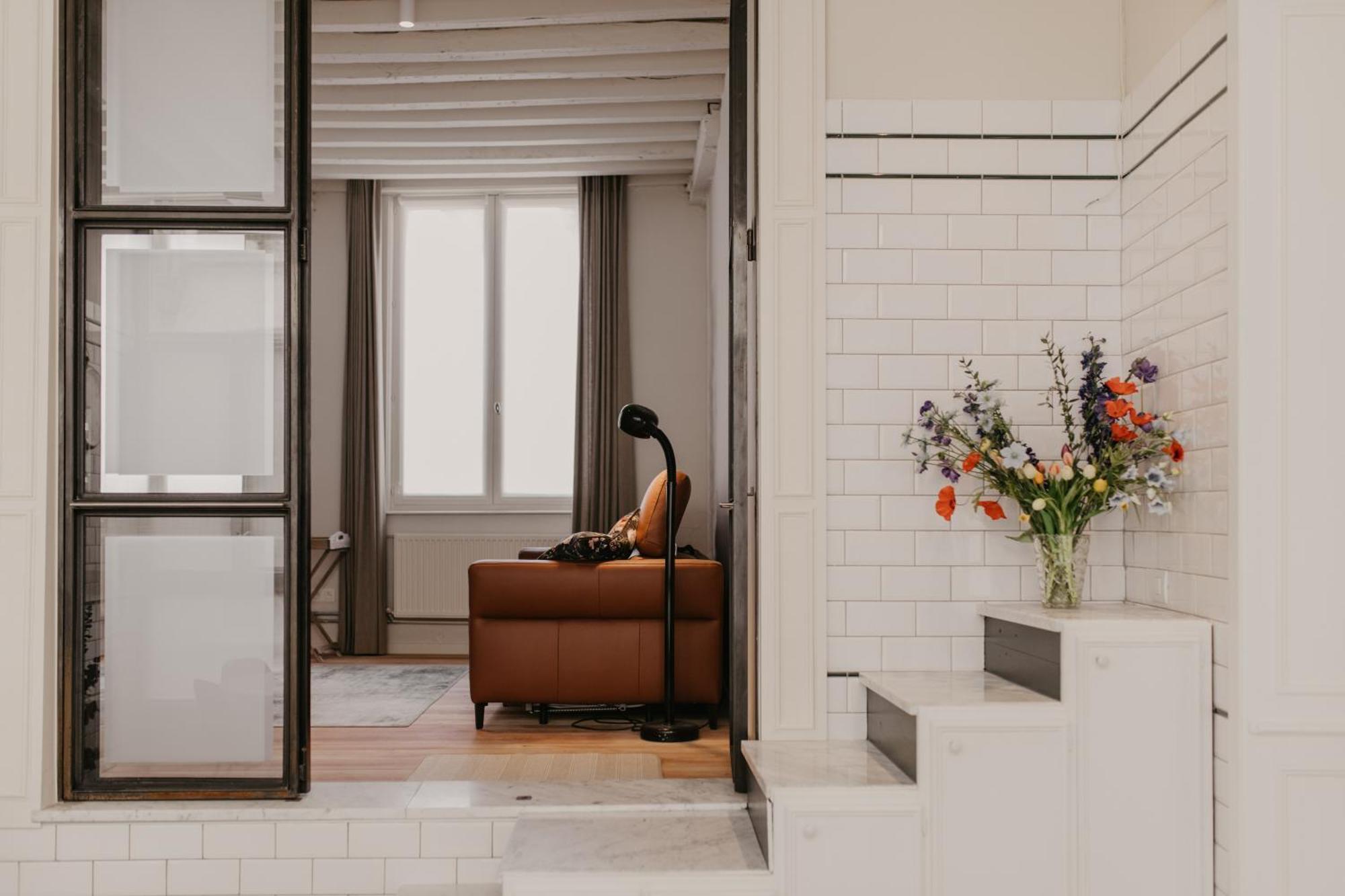 Blue Bird Residence Suite Moriaan Antwerpen Buitenkant foto